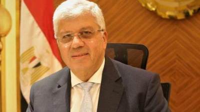 وزير التعليم العالي يتقدم بالتهنئة للرئيس السيسي بمناسبة عيد تحرير سيناء