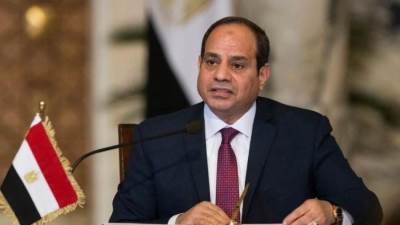 القاهرة الإخبارية: السيسي يتابع لحظيا عمل خلية الأزمة المعنية بإجلاء المصريين من السودان