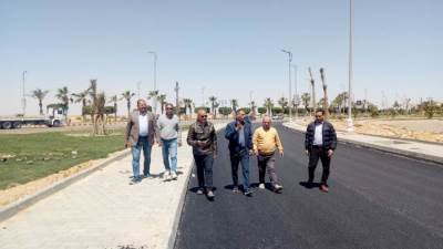 رئيس جهاز مدينة بدر يتفقد أعمال تطوير الطرق ومداخل الأحياء السكنية