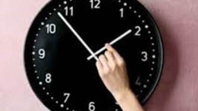 بدء العمل بالتوقيت الصيفى اعتباراً من يوم الجمعة الأخيرة من شهر أبريل