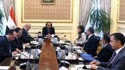  رئيس الوزراء يناقش رؤية " المقاولون العرب" للعمل خلال المرحلة المقبلة