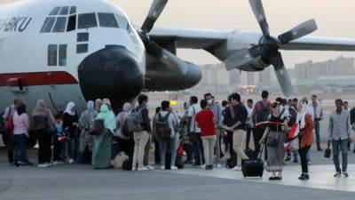 الخارجية: متابعة عملية إجلاء الرعايا المصريين من السودان 