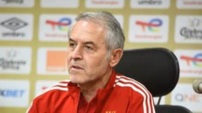 استعدادات الأهلى للرجاء.. مران خفيف وكولر يعقد محاضرة أخيرة للاعبين