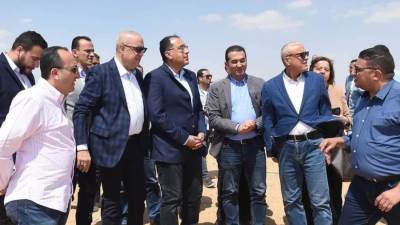 عقب جولته بمدينة العبور الجديدة.. مدبولي يتفقَّد مشروع "الغلق الآمن لمقلب السلام العمومي"