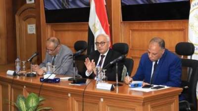 وزير التعليم يعلن 10 قرارات حاسمة بشأن امتحانات الثانوية العامة 