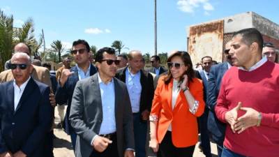 وزير الرياضة يتفقد معسكر الشباب ومركز الشباب برشيد خلال جولته بمحافظة البحيرة