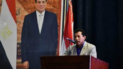 وزير الرياضة يشهد جانب من فعاليات منتدى الحوار الوطني للشباب بالمجمع الثقافي