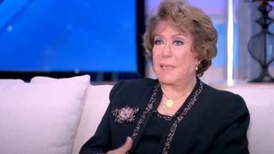 سميحة أيوب: مسلسل حضرة العمدة كبير وعظيم ويجب تدريسه