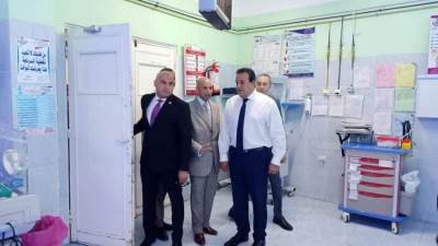 وزير الصحة يشيد بالخدمات في مستشفى الصالحية المركزي ويوجه بصرف مكافأة للعاملين