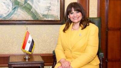 وزيرة الهجرة: إجلاء 60% من المصريين المتواجدين في السودان 