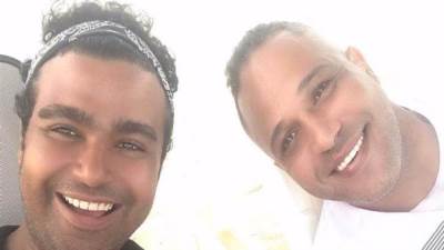 إسلام ابراهيم عن الفنان مصطفى درويش: كان بيساعدني في الشغل وينسقلي المواعيد