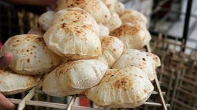 الحكومة تنفي رفع سعر رغيف الخبز المدعم بدءاً من الشهر المقبل