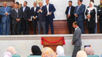 وزير التعليم يجرى حوارا مع الطلاب حول آرائهم وكيفية الاستفادة من مجموعات الدعم