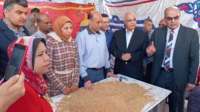 التموين: توريد 800 ألف طن قمح محلي من المزارعون 