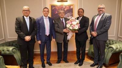 وزير الكهرباء يستقبل سفير الهند بالقاهرة والرئيس التنفيذى لشركة L&T الهندية