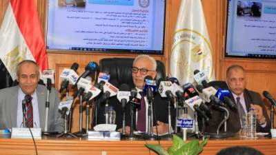 وزير التعليم يستعرض آليات وإجراءات الوزارة استعدادًا لامتحانات الثانوية العامة