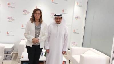 وزيرة الثقافة ورئيس هيئة الشارقة يناقشان تسويق الكتب الأجنبية بأسعار مخفضة