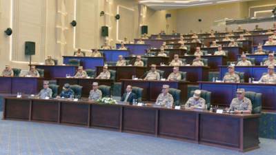 الرئيس السيسى يشيد بجهود القوات المسلحة فى حماية الحدود ودعم مقومات التنمية