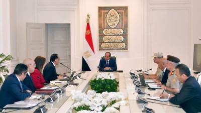 الرئيس السيسى: انتقال الحكومة للعاصمة الإدارية يجب أن يكون أساسا لتحديث الجهاز الإدارى