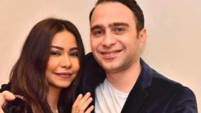 شيرين تغازل حسام حبيب: زي القمر ربنا يخليك ليا وتفضل جنبي كده على طول