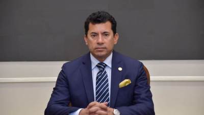 أشرف صبحي يفوز برئاسة الاتحاد الافريقي للرياضة الجامعية