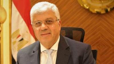 وزير التعليم العالى يهنئ أشرف صبحي بمنصب رئيس الاتحاد الإفريقي للرياضة الجامعية