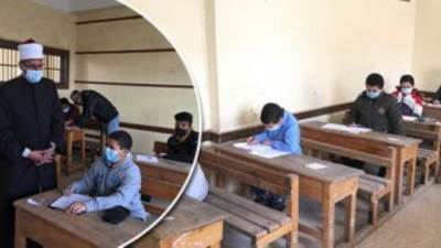 طلاب الثانوى الأزهرى يؤدون امتحانات الفقه والتاريخ و16مايو نهاية الاختبارات