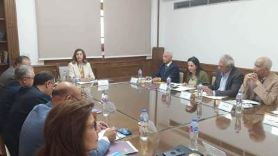 وزيرة الثقافة تجتمع مع اللجنة العليا للمرصد الثقافي لمناقشة آليات الإعداد لتقرير الحالة الثقافية لمصر