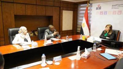 وزيرة التخطيط تلتقي ممثلي مجموعة البنك الدولي اليوم