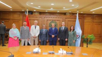 جامعة السويس توقع بروتوكولى تعاون مع جامعتي المنصورة الجديدة وماتيا بيل السلوفاكية