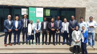 رئيس صندوق التنمية يستقبل وزير الأشغال العامة والعمران والإسكان الأنجولي وسفير أنجولا