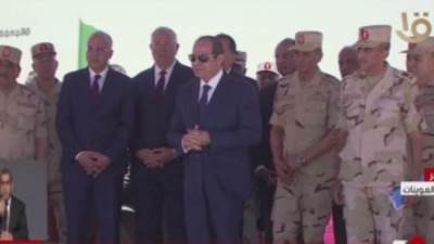 الرئيس السيسي يتابع حصاد محصول القمح ويتفقد المزروعات بشرق العوينات