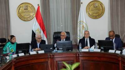 وزير التعليم يستقبل وفدا يضم ممثلي 120 جامعة أمريكية لبحث التعاون