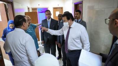 وزير الصحة يوجه بفتح تحقيق حول نقص المستلزمات بالعيادات الخارجية بمستشفى حلوان