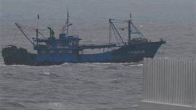 فقدان 39 شخصا إثر جنوح سفينة صيد صينية بالمحيط الهندى