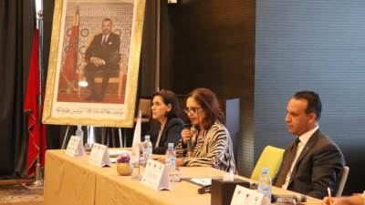 لجنة مكافحة الهجرة غير الشرعية تنظم المائدة المستديرة الثانية في المغرب