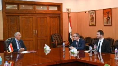 سويلم يبحث مع سفير دولة التشيك سبل التعاون في مجال الموارد المائية