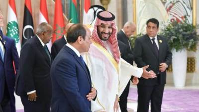 تفاصيل لقاء الرئيس السيسي مع ولي العهد السعودي في جدة