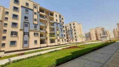 الإسكان: بدء تسليم أراضى الإسكان المتميز بمنطقة شمال المطار بأكتوبر الجديدة