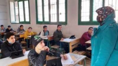 تداول أسئلة امتحانات الشهادة الإعدادية على جروبات الغش و"المديريات" تحقق