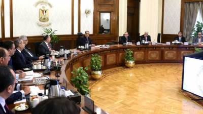 مدبولي: هذا هو التوقيت الأنسب لتوطين التصنيع المحلي للدواء ومستعدون لتقديم أي محفزات للقطاع