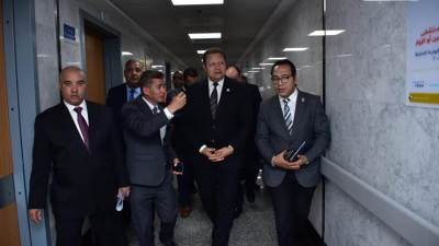 رئيس الرقابة الصحية يشيد بمستوى خدمات المستشفيات والالتزام بتطبيق معايير الجودة