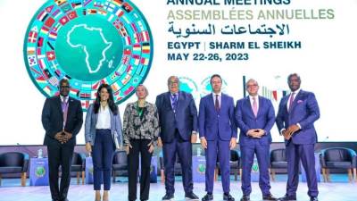 رئيس الرقابة المالية يشارك بالجلسة النقاشية لاجتماعات البنك الأفريقى للتنمية بشرم الشيخ