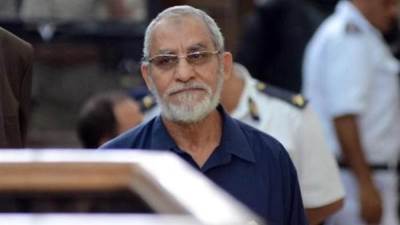 إحالة بديع والبلتاجي و6 قيادات إخوانية للمفتي في أحداث المنصة