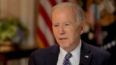 بايدن يثير السخرية بتصريح حول إنقاذ بيلوسى للاقتصاد خلال "الكساد الكبير"