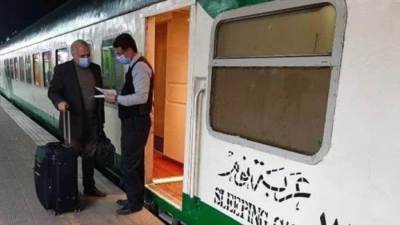 السكة الحديد: بدء تشغيل قطارات نوم ومكيفة بين القاهرة ومرسى مطروح بدءا من 10 يونيو