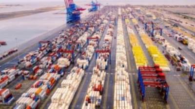 البنك الدولى يعلن ميناء شرق بورسعيد ضمن أفضل 10 موانئ فى العالم