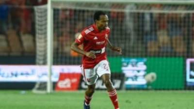 تعرف على حقيقة إصابة بيرسى تاو قبل مباراة الأهلى وسيراميكا فى الدورى