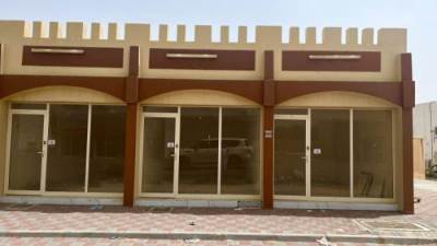 طرح محال تجارية وصيدليات ووحدات إدارية بالعاشر من رمضان والسادات فى مزاد علنى