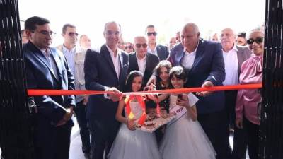 وزير الاتصالات يفتتح مركز إبداع مصر الرقمية بمدينة الخارجة